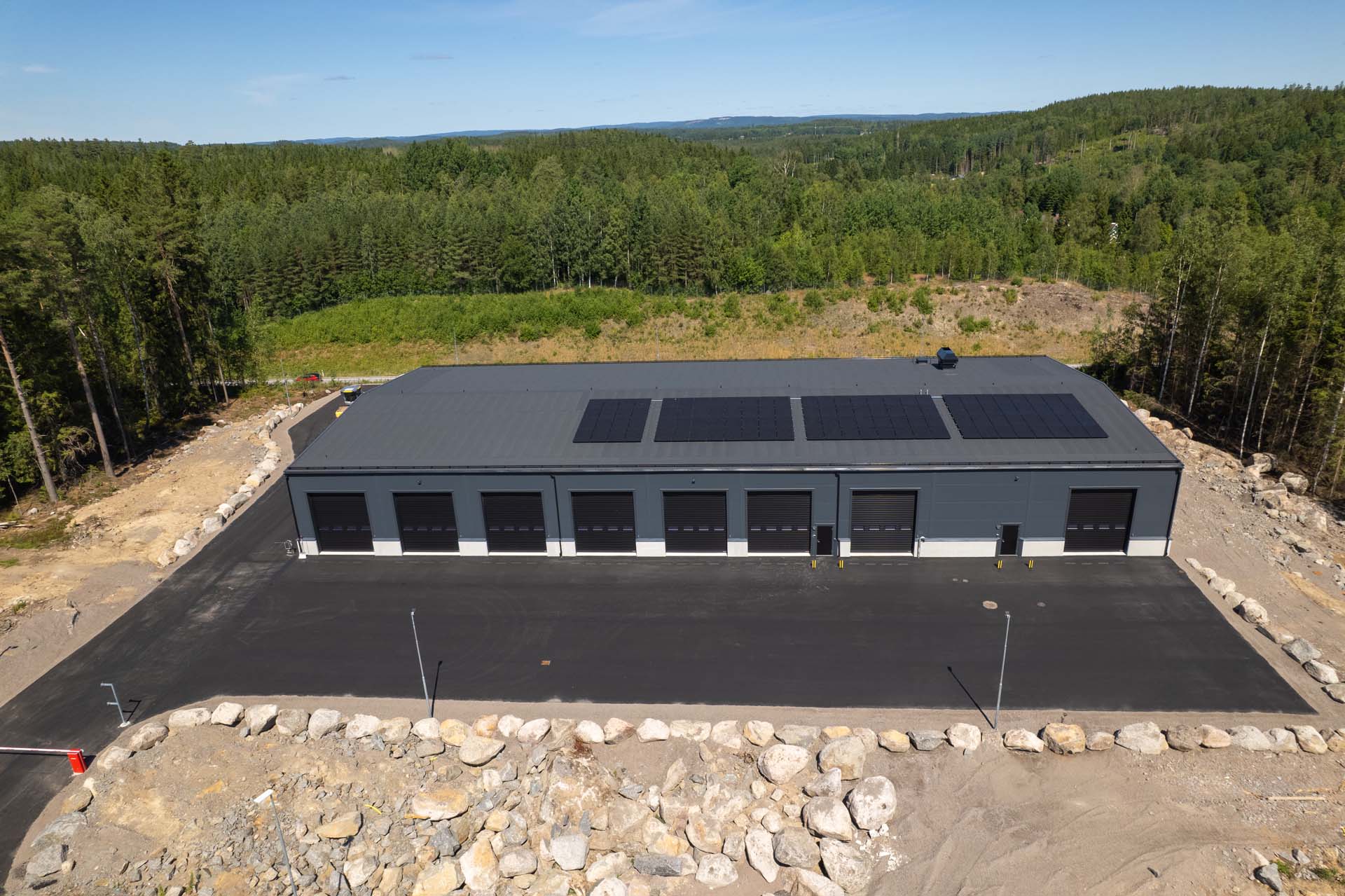 HEBAB har färdigställt nytt lastbilsgarage åt Karlskoga Energi & Miljö